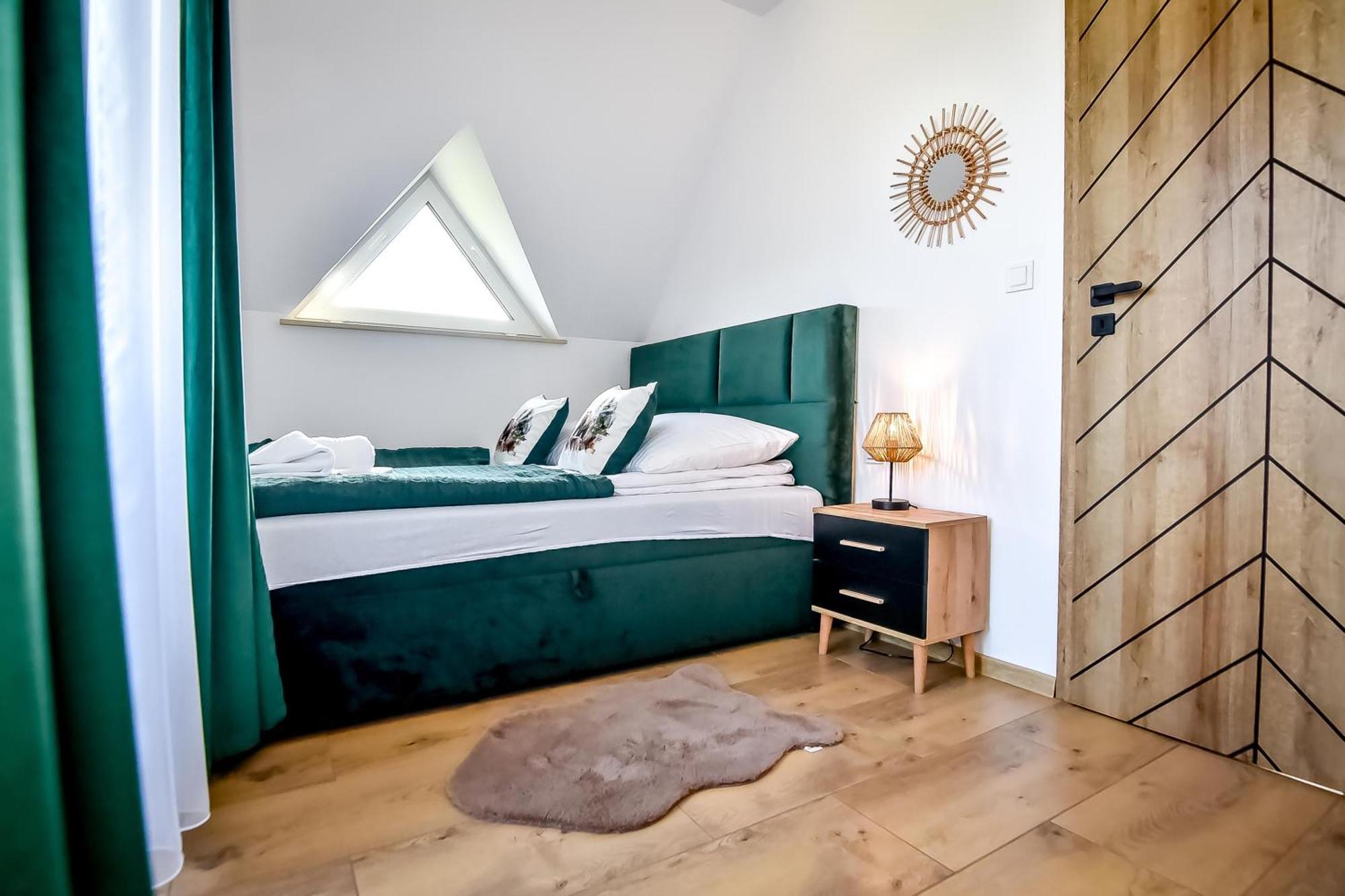Perla Bialki Z Jacuzzi Chalet *